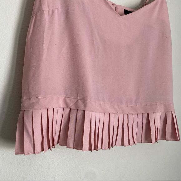 FRENCH CONNECTION peplum pleated pink crop tank top - Picture 5 of 6